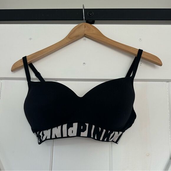 Victoria’s Secret PINK Cool and Comfy Lightly Lined Bralette Black - Picture 1 of 3